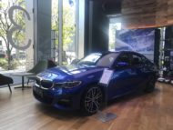 BMW GROUP TERRACEに 新型３シリーズ